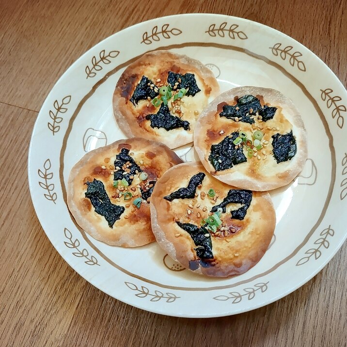 餃子の皮でおつまみ☘ごま油と焼き海苔で韓国海苔風味